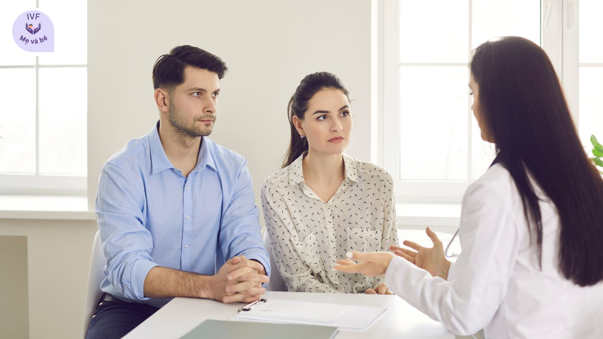 Mang thai IVF khác với mang thai tự nhiên như thế nào?