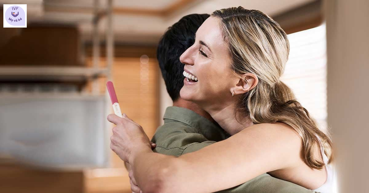 Mang thai IVF khác với mang thai tự nhiên như thế nào 